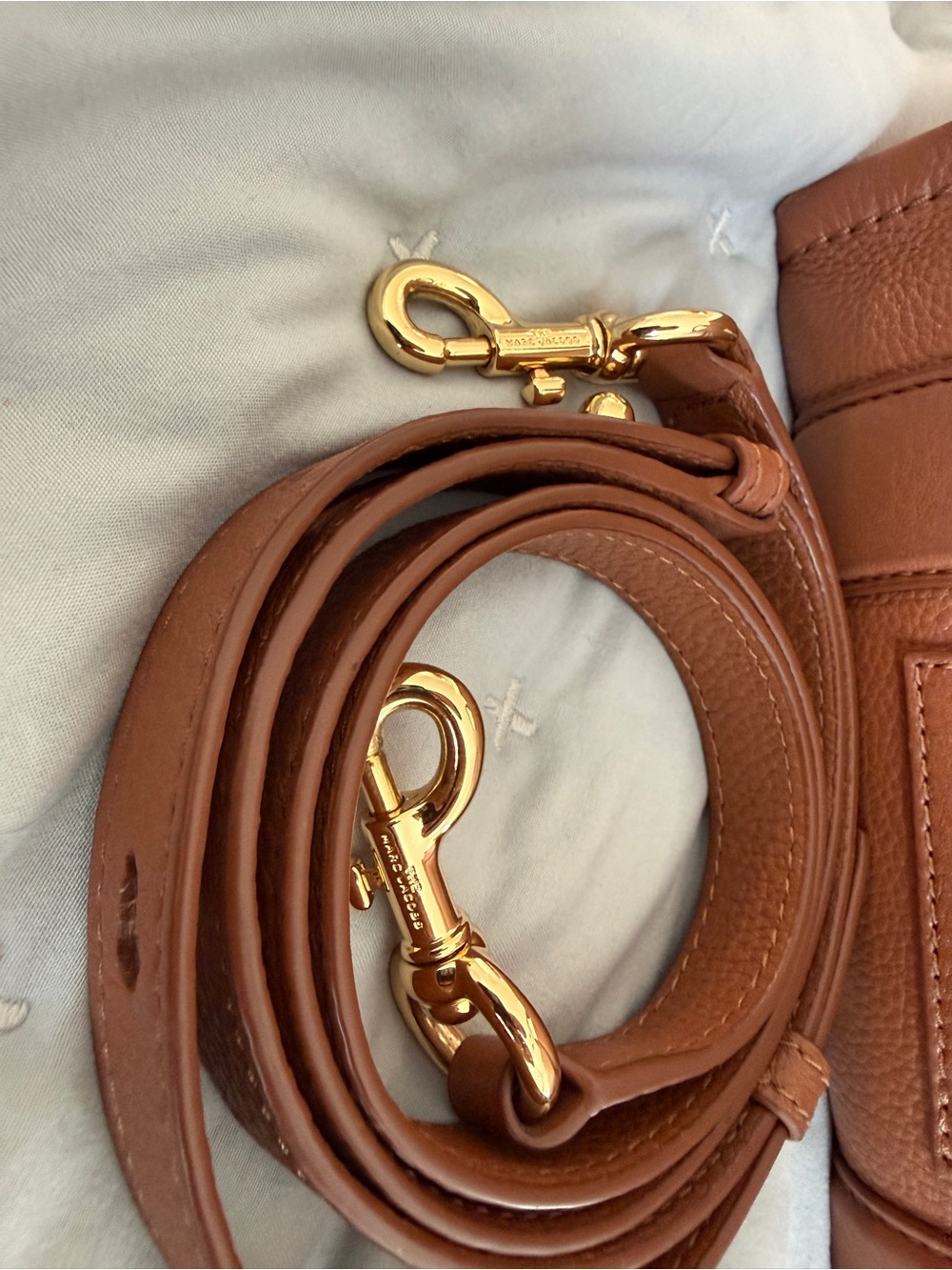 Marc Jacobs Brown Pebbled Leather Small Tote with Detachable Crossbody Strap - Picture 6 of 6
